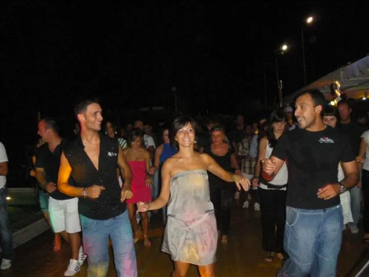 Serate Flo Latino